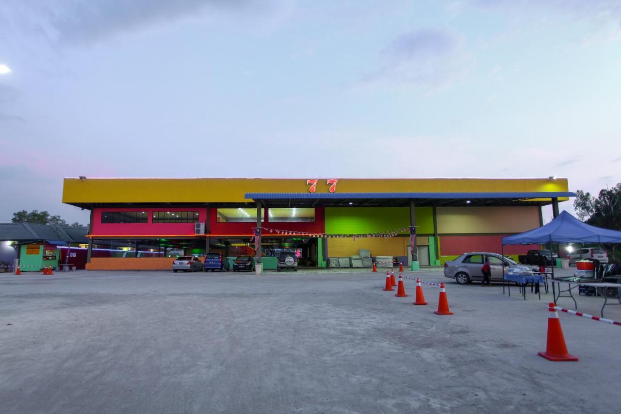 קוטה קינבלו Oyo 89478 Lkh Motel מראה חיצוני תמונה