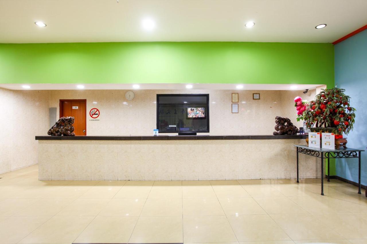 קוטה קינבלו Oyo 89478 Lkh Motel מראה חיצוני תמונה